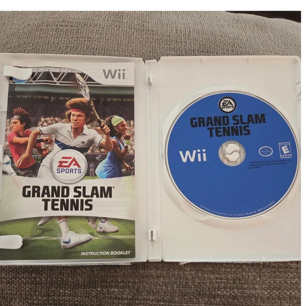 Grand Slam Tennis Nintendo Wii EA Sports Wimbledon Wii MotionPlus Compatible CIB